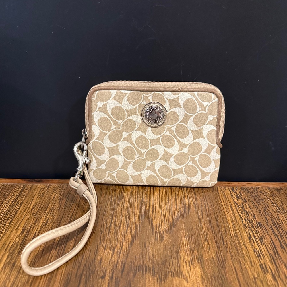 Coach Signature Monogram Zip Around Wristlet Wallet Tan Cream Purple Interior